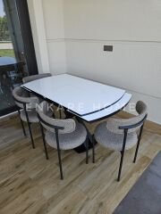 X Ayaklı Gloss Masa & Elisa Sandalye - Kapiçino Kumaş | 80x130-190 cm | Çift Kanat Açılır | Mutfak Salon