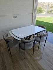 X Ayaklı Gloss Masa & Elisa Sandalye - Kapiçino Kumaş | 80x130-190 cm | Çift Kanat Açılır | Mutfak Salon