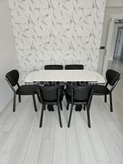 X Ayaklı Gloss Masa & Papatya Sandalye